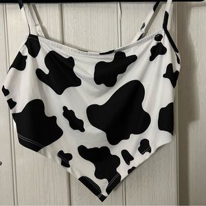 Cow print bandana crop top
Adjustable strap